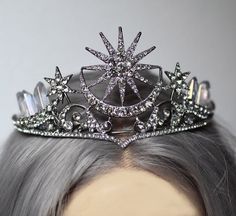 Crown Aesthetic, Queen Aesthetic, Wedding Headdress, Royalty Aesthetic, Beautiful Tiaras, Royal Aesthetic, Fantasy Wedding, Queen Crown, Crystal Tiaras