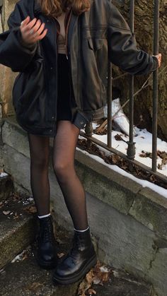 Autumn Winter Outfits Aesthetic, School Photoshoot Outfit, Dark Fall Aesthetic Outfits, 2014 Tumblr Grunge Outfits, Fall Outfits Grunge, Mode Hippie, Downtown Outfits, Maggie Lindemann, Autumn Fits