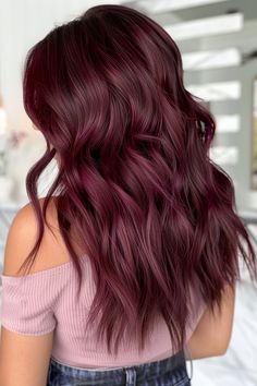 Take a look at our collection of 40+ elegant & sexy burgundy hair color ideas that will make you want to dye your hair right now. From the gorgeous blackberry hair color on long layers you see here to crimson hues on mid-length crops and rich mahogany tones on short tresses, we've got something for everyone. Click to see all the stunning shades now and follow us for more hair color and hairstyles inspo! Outfits For Burgundy Hair, Dimensional Burgundy Hair, Wine Red Balayage Hair, Trendy Hair Color 2024, Blackberry Hair Color, Light Burgundy Hair, Cherry Wine Hair Color Burgundy, Blackberry Hair, Burgundy Hair Color Ideas