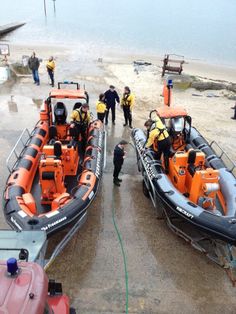 Rescue Tools, Blue Paint Colors, Us Coast Guard, Work Gear, Public Safety, Fire Service, Watercraft, Emergency Vehicles, Search And Rescue