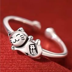 Lucky Cat Adjustable Ring New Cat Rings, Cat Ring, Ring Color, Lucky Cat, Women's Boutique, Jewelry Silver, Boutique Jewelry, Ladies Boutique, Adjustable Ring