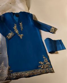 Kurta Designs Neck Design, Kurta Designs, Everyday Fashion, Latest Fashion, Tunic Tops, Lace, Sleeves, Fashion Design, Instagram Churidar, Kurti, Sleeve Designs, Affordable Fashion, Kimono Top, Cover Up, Stylish, Lace, Fabric #fashiontrend #gota #dresses #women #trendydress #pakistanidresses #pakistanidress #gotawork #workdresses #workdress Western Dresses, Affordable Fashion, Frocks, Simple Designs, Kurti, Latest Fashion Trends, Kimono Top, Dress Shoes, Dresses For Work Latest Dress For Girls, डिजाइनर कपड़े, Zardosi Work, Girls Party Wear, Pakistani Party Wear, Pakistani Wedding Outfits