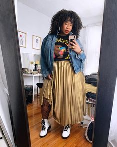 Kelly Augustine, Tee Outfits, Plus Size Looks, Nyc Style, Wardrobe Ideas, A Skirt, Curvy Girl Fashion, Curvy Girl Outfits