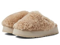 UGG Maxi Curly Platform | Zappos.com Ugg Maxi Curly Platform, Fall Shoes Women 2024, Cute Winter Shoes, Womens Winter Shoes, Uggs Platform, Uggs Outfit Ideas, Fall Shoes Women, Platform Uggs, Platform Slip Ons