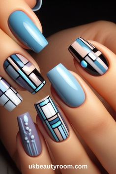 There's a new beauty trend taking over Instagram and it's absolutely stunning. Say hello to "quartz nails". Disco Nails, Quartz Nails, Abstract Nail Art, Quartz Nail, Cute Nail Art Designs, Blue Nail Art, Blue Nail Designs, Blue Nail, Cute Nail Art