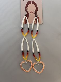 Native American Beadwork Earrings, Indigenous Crafts, Indigenous Style, Beaded Hearts, Native Beauty