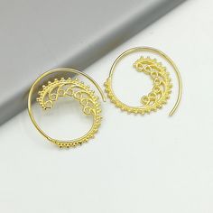 Spiral gold hoops | Bohemian hoops | Indian ear hoops | Silver jewelry | Gold ear wire |  Gold ear hoops | Gifts for her | ESTC by TheSilverGame on Etsy Pretty Silver Jewelry, Hoops Silver, Floral Studs, Hoops Gold, Evil Eye Earrings, Silver Jewelry Earrings, Eye Earrings, Geometric Jewelry, Bohemian Earrings