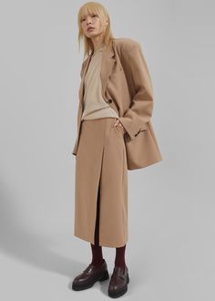 Cordelia Midi Slit Skirt - Camel The Row Skirt, Camel Skirt Outfit, Camel Skirts, Beige Skirt, Classic Trousers, The Frankie Shop, Frankie Shop, Pocket Belt, Sand Color