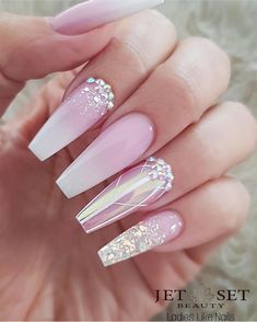 Cute Spring Nails, Spring Nail Designs, Nails 2021, Pink Nail Designs, Pink Nail, Pink Acrylic Nails, Spring Nail, Coffin Nails Designs, Nail Designs Spring