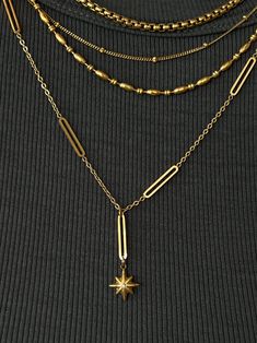 Gold Star Drop Necklace on Link Chain Length: approx. 17 - 19 inches (adjustable) 18K Gold plated Stainless Steel Water Resistant