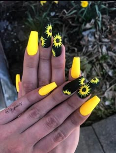 Summer Nails Colors Designs, Neon Nail Designs, Yellow Nail Art, Black Coffin Nails, Sunflower Nails, Matte Nail, Pedicure Designs, Summer Acrylic Nails