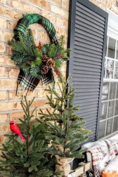 11 Best DIY Christmas Wreath Ideas for Front Door and Indoor. Add charm to your DIY Christmas décor with these easy DIY Christmas wreath ideas! Whether it’s a budget-friendly dollar tree wreath, a ribbon wreath, or vintage Christmas decorations, these wreaths are perfect for your front door, indoors, or Christmas porch décor. Get inspired with these Christmas crafts and DIY Christmas decorations!