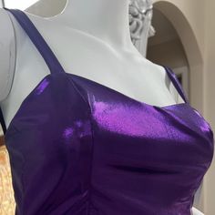 Tank Top With Hanging Laces In Knit Fabric, With Drawstring Closure On The Back. Purple Cotton Camisole Top, Fitted Purple Camisole With Built-in Bra, Purple Camisole With Built-in Bra For Summer, Purple Camisole Top With Built-in Bra, Purple Moisture-wicking Sports Tank Top, Knitting Materials, Black And Tan, Rodeo, Knitted Fabric