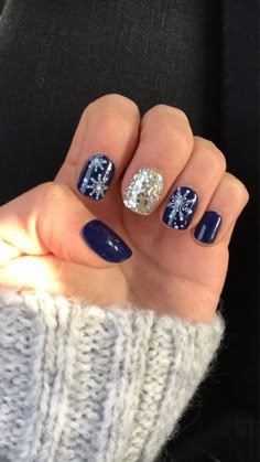 Easy to apply and they don’t damage your nails like acrylics do. Love these! You can find them at Walmart or online. #nails #impressmanicure Nubby Nails, Navy Christmas Nails, Blue And Silver Nails, Winter Nails Gel, Impress Nails, Amazon Beauty, January Nails, Glitter Gel Nails