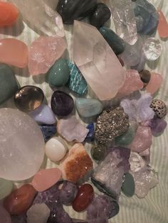 Crystal Wishlist, Marble Pie, Crystal Room, Crystal Vibes, Crystal Aesthetic, Spiritual Crystals, Pretty Rocks, Cool Rocks, Crystal Candles