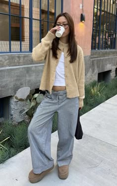 The Cardigans, Skandinavian Fashion, Autumn Fits, Cardigan Outfits, Outfit Look, Fashion Business, Looks Chic, 가을 패션