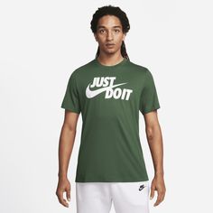 The Nike Sportswear JDI T-Shirt sets you up with soft jersey fabric and a "Just Do It." logo across the chest. Motivational Logo, Just Do It Logo, It Logo, Midnight Navy, Nike Sportswear, Just Do It, Jersey Fabric, Soft Fabric, Soft Fabrics