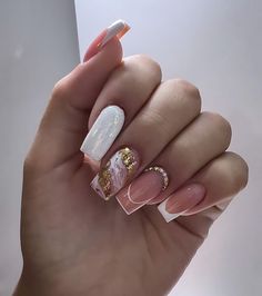 Classy Nude Nail Designs, Nude Nail, Nude Nail Designs, Work Nails, Simple Acrylic Nails, Acrylic Nails Coffin Pink, Cute Gel Nails, Sparkle Nails, Uñas Acrilicas