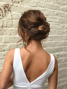 Updo Bridal Hair, Updo Bridal, Wedding Hair Side, Bridesmaid Hair Medium Length, Bridal Hair Updo, Bridesmaid Hair Short, Bridesmaid Hair Updo