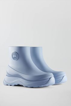 Sporty Waterproof High-top Rain Boots, Sporty High-top Waterproof Rain Boots, Vancouver Rain, Suede Cowboy Boots, Baby Outerwear, Mens Parka, Womens Summer Shoes, Rain Boot, Snow Pants