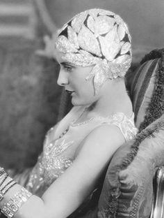 Tiger Lady, Silent Film Stars, Western Women, Mary Elizabeth, Roaring 20s, The Great Gatsby, Fly Girl, Black N White Images, Silent Film