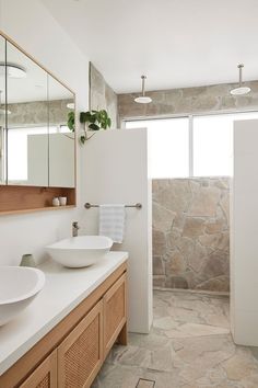 A crazy paved master bathroom with a double vanity and double shower head. Bathroom Vanity Style, House Bathrooms, Master Ensuite, Double Vanity Bathroom, Bathroom Inspiration Decor, Bathroom Layout, Bathroom Renos, Laundry In Bathroom, Bathroom Style