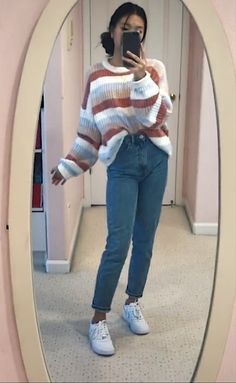 Outfits With Straight Jeans, Straight Jeans Outfit, School Fit, Fall Winter Wardrobe, My Outfit, School Fits, Jeans Outfit, Cute Fits, Teen Fashion Outfits