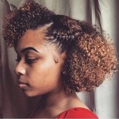 Curls with flat twist Hairstyles Twist, Medium Natural Hair Styles, Cabello Afro Natural, Half Updo Hairstyles, Natural African American Hairstyles, Pelo Afro, Wash And Go, Natural Hair Styles Easy, Fringe Hairstyles