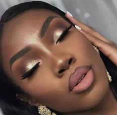 Black Wedding Makeup, Engagement Photo Makeup, Eye Crease, Wedding Eye Makeup, Date Night Makeup, Beginners Eye Makeup, Graduation Makeup