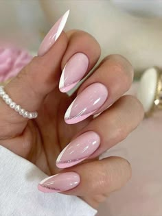 Almond Nails Designs, Oval Nails, Fancy Nails, Chic Nails, Acrylic Nail Designs, Trendy Nails