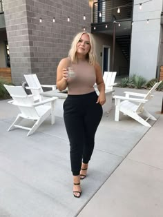 Casual Outfits Plus Size, Instagram Thoughts, Dressy Casual Outfits, Vegas Outfit, Elegante Casual, Dinner Outfits, Curvy Girl Outfits, Work Outfits Women, Curvy Outfits