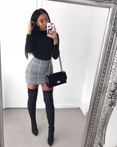 Black And White Plaid Skirt, Flannel Outfit, Rok Outfit, Winter Date Night Outfits, Black Thigh High Boots, Night Date, White Flannel, Winter Night