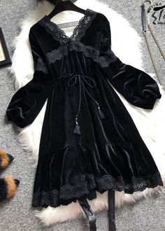 Fantastical Creatures, Funky Shirts, Velour Dress, Romantic Goth, Dress Winter, Clothes Diy, Alt Fashion, Comfortable Room, Mode Inspo