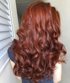 Deep Ginger Hair, Deep Auburn Hair, Chestnut Hair Color, Red Hair Inspo, Red Curly Hair, Ginger Hair Color, Hair Color Auburn, Auburn Hair, Copper Hair