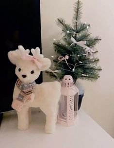 Pink Christmas Bedroom, Holiday Room Decor, Lights For Christmas, Christmas Dreaming, Pink Xmas, Pink Christmas Decorations, Cosy Christmas, Pinterest Profile, Coquette Pink