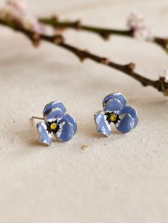 Biology Earrings, Colorful Stud Earrings, Flower Simple, Mode Hippie, Fashionable Accessories, Porcelain Earrings, Simple Retro, Fancy Earrings, Earrings Simple