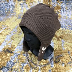 Vintage Ear Flap Hat Sprawls Clothing Beanie One Size Good Condition Save money on bundle Check out my profile for more Pieces Thanx for your visit. B1351 Vintage Beanie, Hats Beanie, Flap Hat, Ear Flap Hats, Soft Hats, Winter Gifts, Hat Stands, Hat Men, Winter Gift