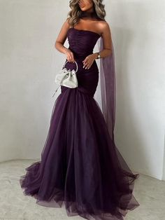 Elevate your wardrobe with our Purple Sheath Pleated Dress featuring delicate tulle straps. This sophisticated piece blends a form-fitting sheath silhouette with subtle pleating for added elegance. The airy tulle straps bring a touch of softness and modern flair, making it perfect for cocktail parties, weddings, or upscale gatherings. Embrace a unique and graceful look that sets you apart. Description: Purple Sheath Pleated Dress and Tulle Straps The dress is made of strong polyester satin for a Plum Purple Bridesmaid Dresses, Mermaid Dark, Tulle Straps, Dress With Ribbon, Purple Bridesmaid, Purple Bridesmaid Dresses, Tulle Prom Dress, Cocktail Parties, Plum Purple