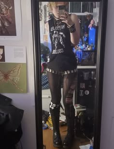 Punk Loafers Outfit, Lazy Punk Outfits, Outfit Ideas Summer Goth, Hardcore Punk Fashion, Punk Goth Outfits, Alt Outfits, Alt Fashion, Alternative Outfits, Goth Outfits