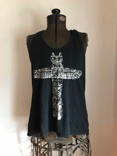 Vintage Ralph Lauren Tribal Shirt Distressed styling Totem pole Graphic  Black and white  tank  top Racer back style tank style T shirt Cowhichan inspired  Workwear  100% Cotton Ralph Lauren Denim and Supply  Size woman's small Approximate measurements in inches: pit to pit: 34 26 down center back length from shoulder to bottom hem: 23.25 Sleeve 25.50 Grunge Tank T-shirt For Summer, Summer Grunge Tank T-shirt, Summer Grunge Tops With Back Print, Casual Tank Top For Alternative Fashion, Summer Punk Tops With Screen Print, Punk Style Screen Print Tops For Summer, Summer Punk Style Screen Printed Tops, Punk Style Summer Tops With Screen Print, Summer Festival Crew Neck Tank Top