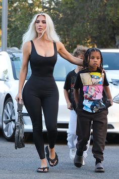 Kim Kardashian Jumpsuit, Kardashian Jumpsuit, Jumpsuit Casual, Rich Girl Aesthetic, Kim Kardashian Style, Kim K