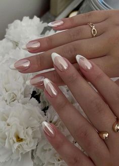 Simple Nails For Engagement, Wedding Nail Inspo Bride, Wedding Manicure For Bride, Nail For Bride, Nails For Wedding The Bride, Bio Gel Nail Designs, Best Wedding Nails Brides, Almond Nails 2024, Nails For Bride Wedding Day