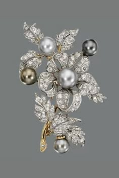 Art Deco Jewellery, Bijoux Art Nouveau, Floral Spray, Diamond Brooch, Pearl Brooch, Fabulous Jewelry, Vintage Jewels, Lovely Jewellery, Dream Jewelry