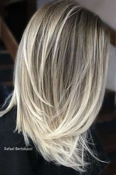 Medium Length Wavy Hair, Straight Hairstyles Medium, Straight Hair Cuts, Blonde Haircuts, Super Hair, Medium Hairstyles, Haircuts For Medium Hair, Medium Hair Cuts, Medium Hair