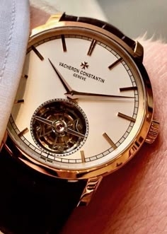 Mens Watches Classy, Rare Watches, Stylish Watches Men, Mens Designer Watches, Classy Watch, Fancy Watches, Perfume Reviews, Vacheron Constantin, Dream Watches