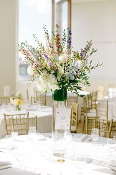 Photography: Lydia Jane // Florals: Green Goddess // Planning + Design: HappiLily Events