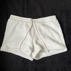 Never Worn Before, Fuzzy White Shorts Trendy Short Lounging Bottoms, White Shorts For Lounging, Cozy Stretch Short Bottoms, Fluffy Shorts, Cozy Short Bottoms For Summer, Cozy Short Bottoms For Vacation, Comfy White Shorts For Loungewear, Comfy White Shorts, Comfy White Spring Shorts