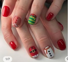 Gingerbread Nail Art Designs, Gingerbread Manicure, Ginger Bread Nails Design, Gel Nails For Christmas, Xmas Red Nails, Gingerbread Cookie Nails, Christmas Nails Gel Short Simple, Gingerbread Man Nail Art, Snowman Scarf Pattern