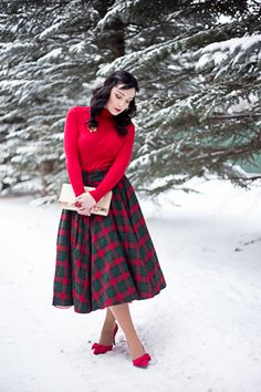 Open Outfit Link 90097 1950s Christmas Outfit, Rockabilly Winter Outfits, 1950s Winter Fashion, Style Outfits Winter, 1950s Dance, Vintage Outfits 40s, 50s Christmas, Christmas Ootd