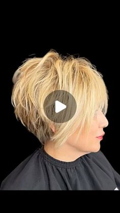 Hairstyle Shorthair, Hair Christmas, Bob Hairstyles For Thick, Christmas 2024, Hair Videos, Bob Hairstyles, Istanbul, Highlights, Hair Cuts